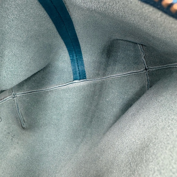 Will Leather Goods SENECA SQUARE LEATHER POUCH - Picture 4 of 5